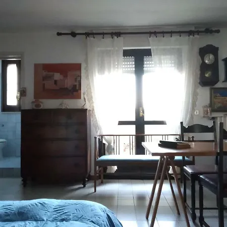 Vendégház Canvas *