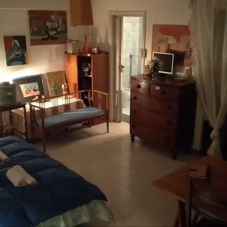 Canvas Vendégház